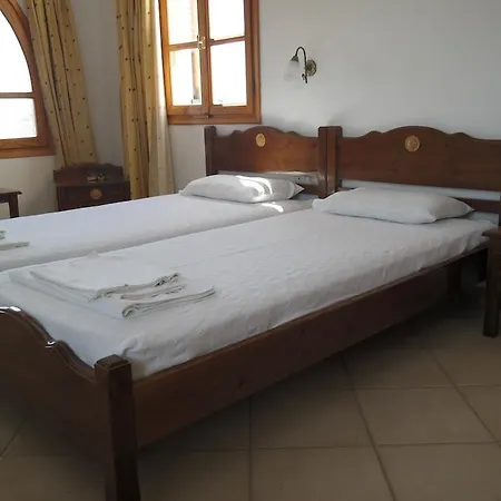 Apartment G. Salteris *